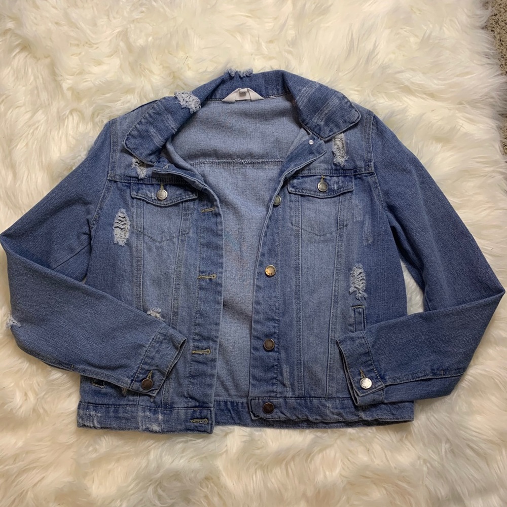 CISONO Ripped Jean Jacket